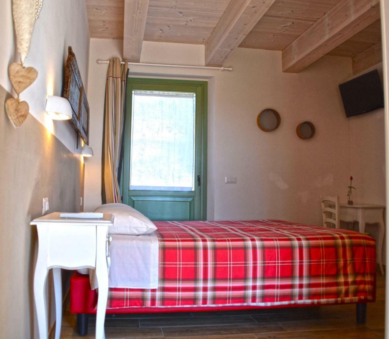 B&B Ceresà - Country House Loreto Esterno foto