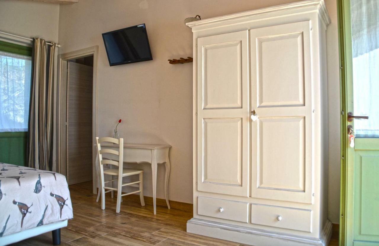 B&B Ceresà - Country House Loreto Esterno foto